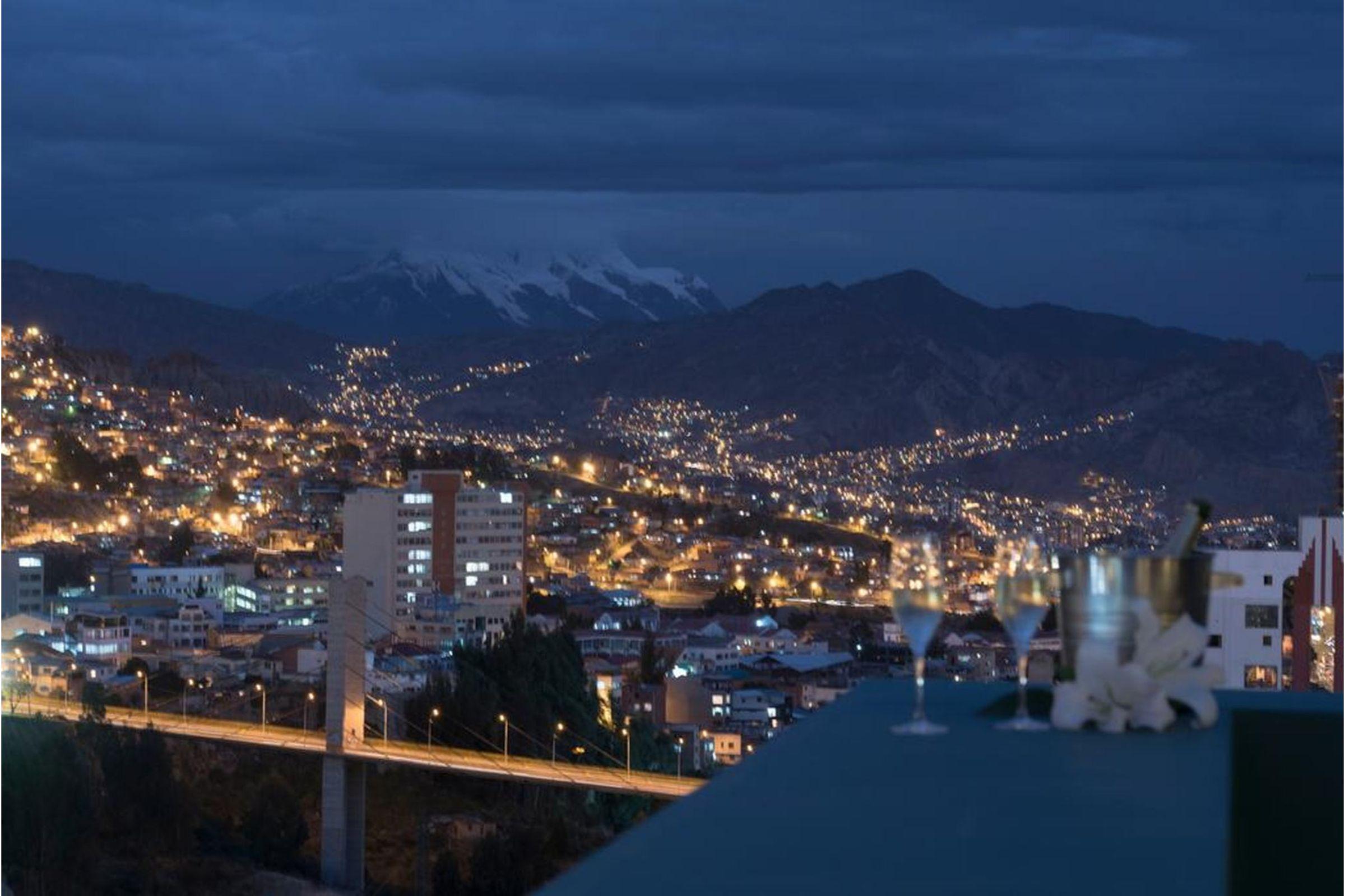 Camino Real Aparthotel, Downtown La Paz Exterior photo
